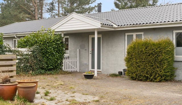 "Jenvold" - 950m from the sea by Interhome