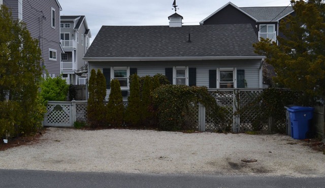 JERSEY SHORE BAY FRONT COTTAGE