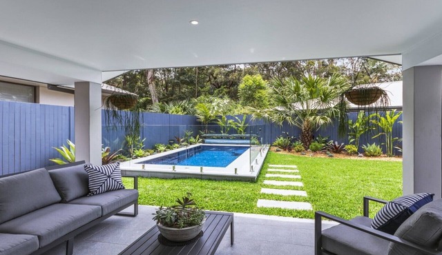 JEWELLERS RETREAT @ PEARL BEACH