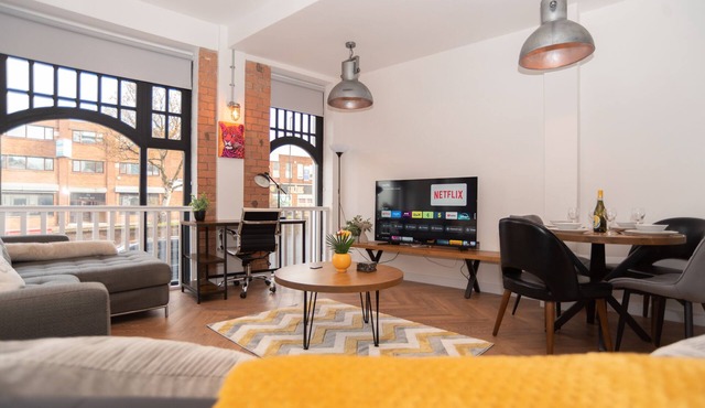 Jewellery Quarter | Luxury Living - Sleeps 10