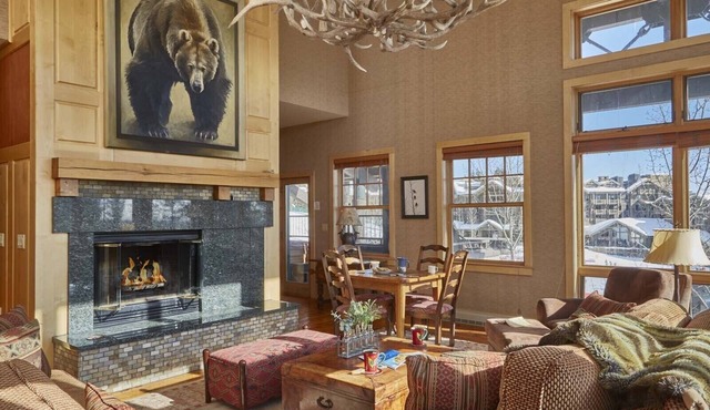 JHRL - Cody House 1A - Incredible Base Location