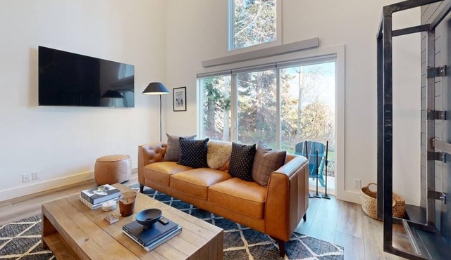 JHRL - Four Seasons II #3 - Perfect mountain getaway