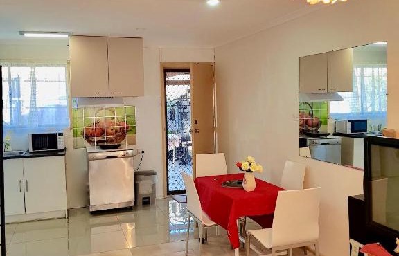 JJJGM PLACE @ ALEX HILLS