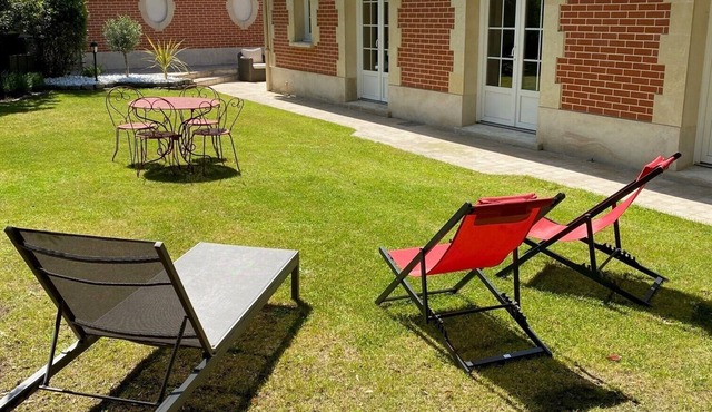 JO 2024 - Maison de Charme à 15mns de Paris Dans un Écrin de Verdure Proche RER