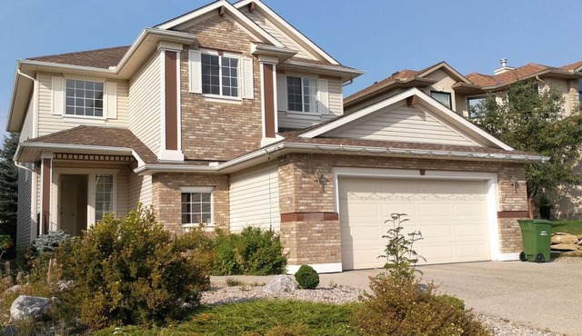 Joe's cozy and quality entire basement suite