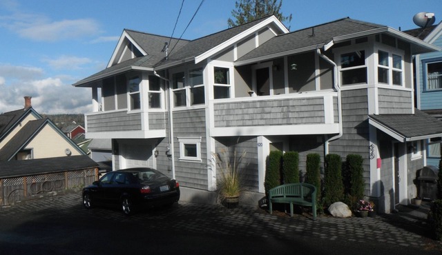 John's LaConner Cottage