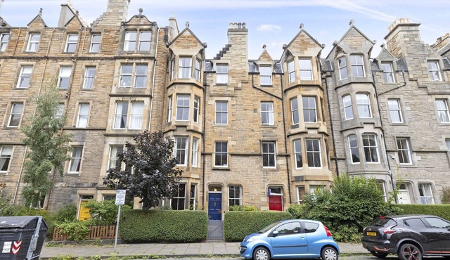 JOIVY 3-bed Meadows flat near Castle & Royal Mile