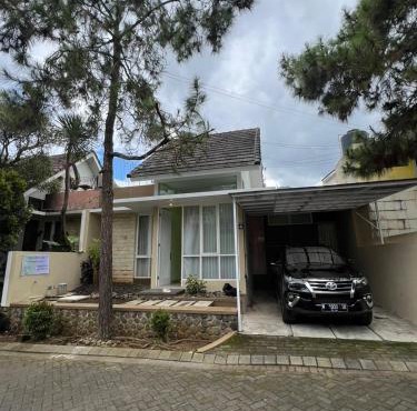 Jojo's Villa Batu 2