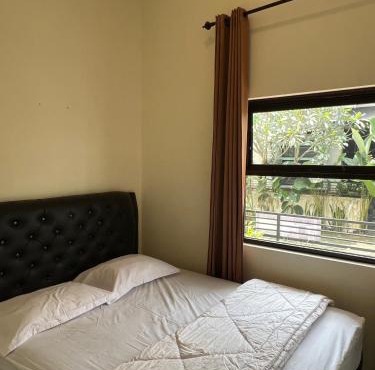 Jojo's Villa Batu