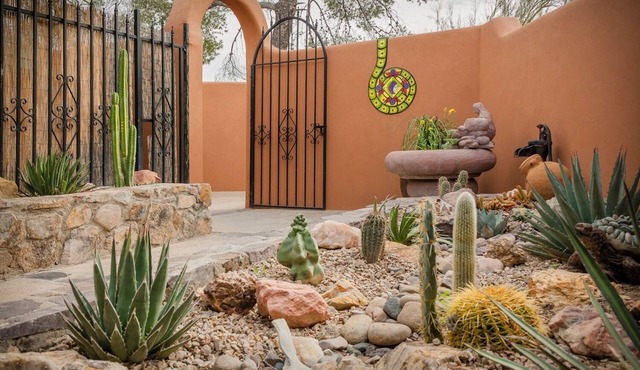 Jojoba House at Desert Rose Ranch Near Saguaro National Park West - New Listing