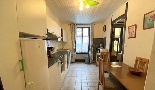 joli 2 pièces ancien et jardin