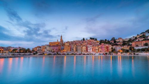 Joli Appart 29m2 en Vieille Ville Menton 2 mins de la mer