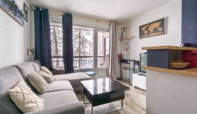 Joli appartement arc 1800, piscine, vue magnifique