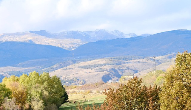 Joli Appartement 85 m2 Avec Vues sur Montagne et Jardin Dans les Pyrénées 66