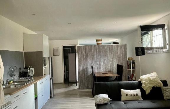 Joli appartement avec accès jardin