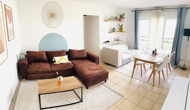 Joli Appartement T3 Proche de Paris et de Laéroport Dorly