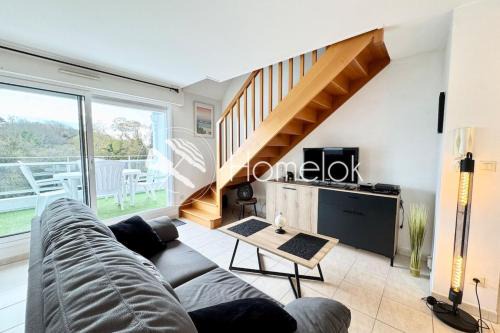 Joli duplex plein bourg - 4km des plages