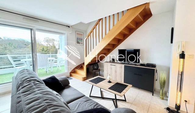 Joli duplex plein bourg - 4km des plages