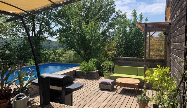 Jolie Maison en Bois Avec Piscine
