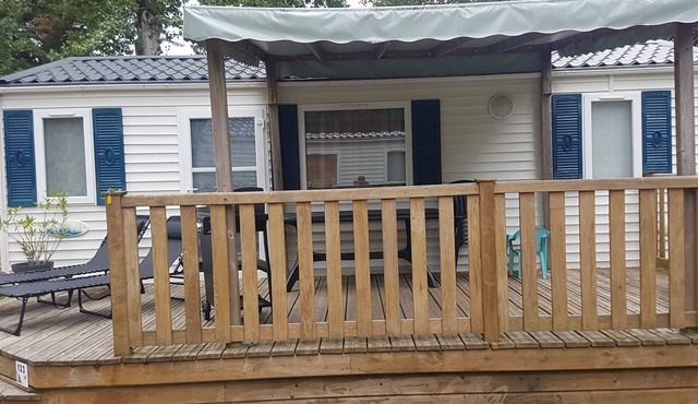 Joli Mobil Home Dans Camping 4 Étoiles