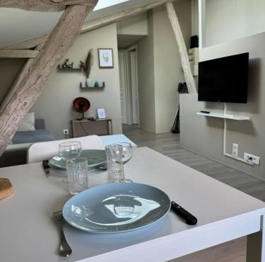 Joli petit logement avec fraîcheur et confort