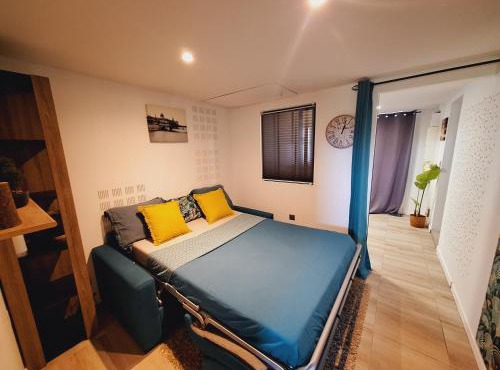 Joli studio 25m2 avec cuisine