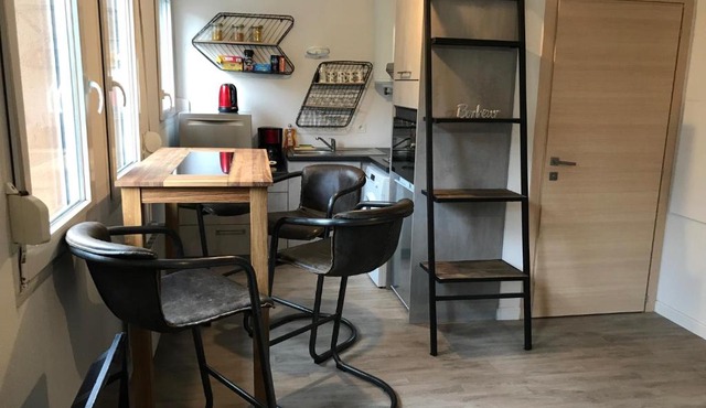 Joli studio - 10 min à pied du Lac