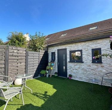 Joli studio cosy indépendant