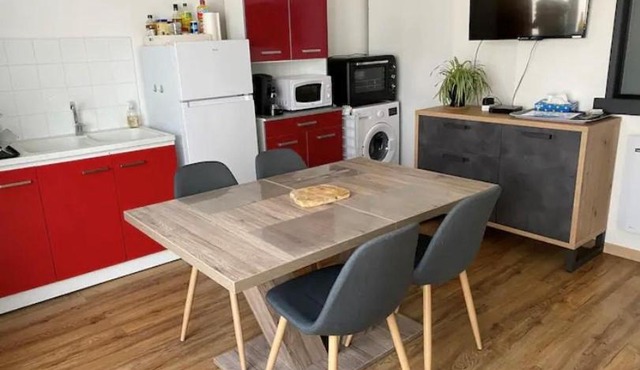 Joli T2 dans une maison de village