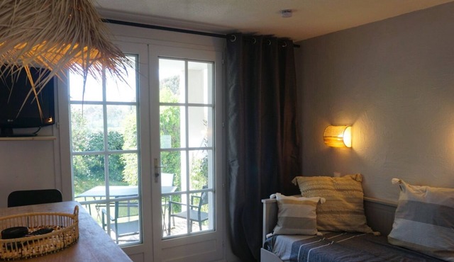 Jolie Appartement Cosy Idéalement Situé Dans Résidence Avec Piscine