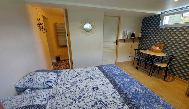 Jolie Chambre à 10 Minutes du Mythique Circuit du Mans en Voiture