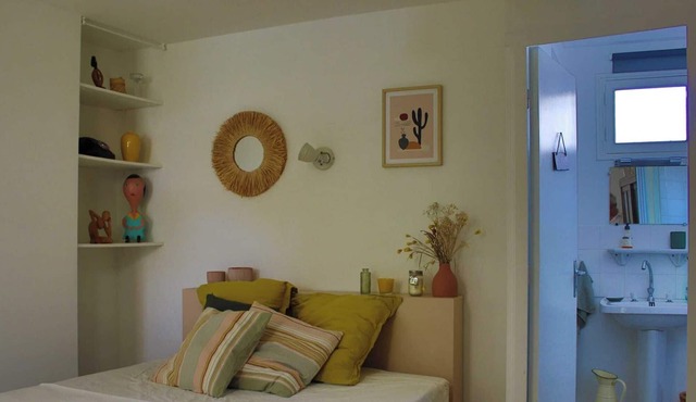 Jolie Chambre au Calme Avec Terrasse Dans Jardin Arboré Avec Piscine