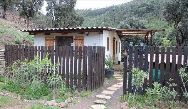 "Jolie" - cosy house, 5km from the sea