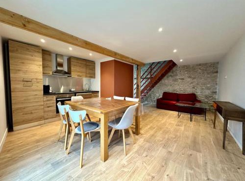 Jolie dépendance proche forêt- Nemours