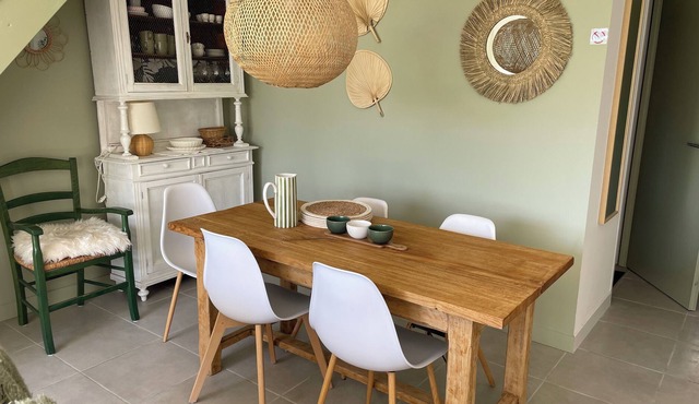 Jolie Maison 3 Climatisée Avec Jardin Pour 6 Adultes et 2 Bébés Proche D'avignon
