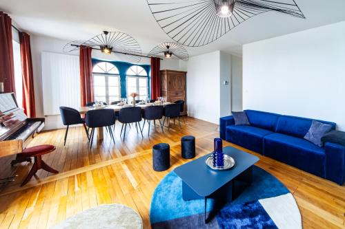 Jolie m'Home, Le Puy du Fou, 15 pers, 7 ch, 5 sde, 5 wc