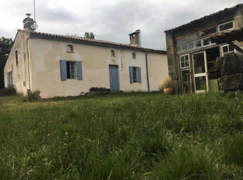 Jolie maison ancienne adaptée aux petits groupes - Maison Peyri