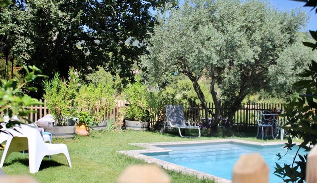 Jolie maison au pied du Luberon