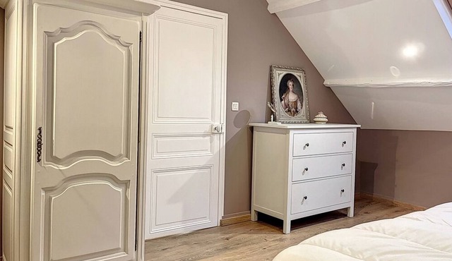 Jolie Maison de Ville Très Proche