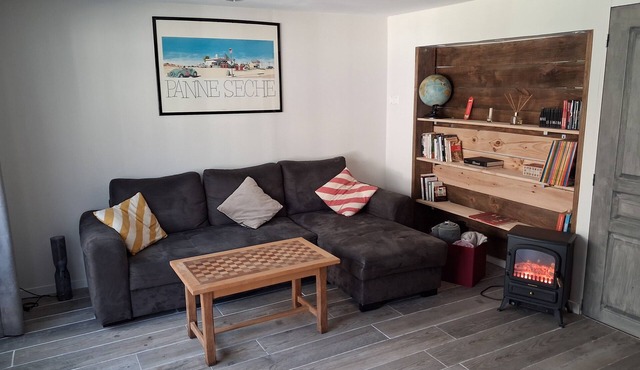 Jolie maison terrasse jardin bois et 5 minutes de la plage de la chambrette