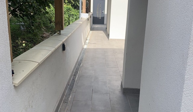 Jolie Maisonnette Idéalement Situé Nancy Centre