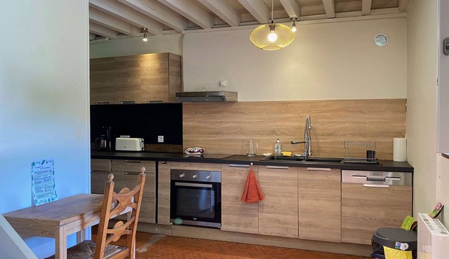 Jolie Petite Maison Entre Rivière et Montagne. Calme et Belle vue !