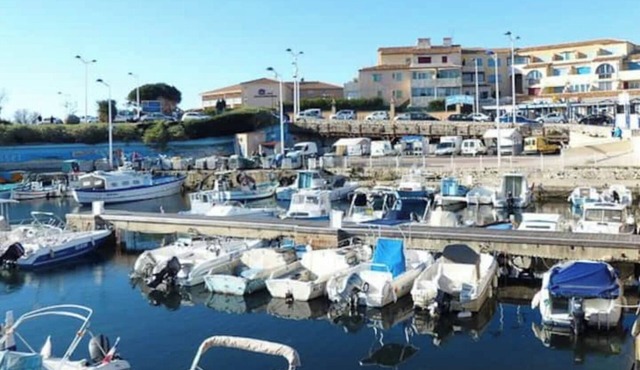 Jolie Studio de Vacances vue mer