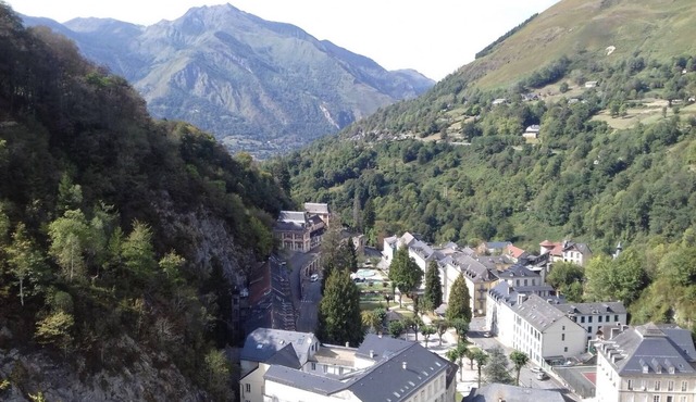 Jolie Studio de Montagne Proche des Pistes de Skis, des Chemins de Randonnées