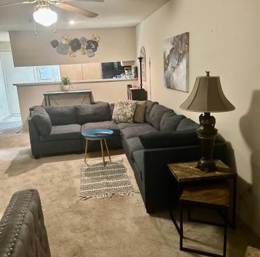 Jolly Accommodations Express - Sleeps 7