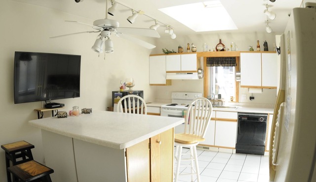 Jon's Haus, 318 Ellis St, Kewaunee, WI. 54216