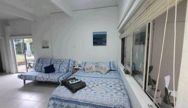 Jones Beach Haven Studio Escape - Winter Getaway Specials - Pay 2 stay 3 nights