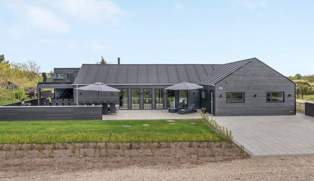 "Jonne" - 200m to the fjord by Interhome