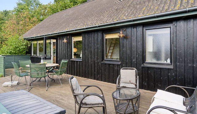 "Joon" - 100m from the sea by Interhome