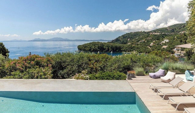 Josephine House - Four Bedroom Villa, Sleeps 8